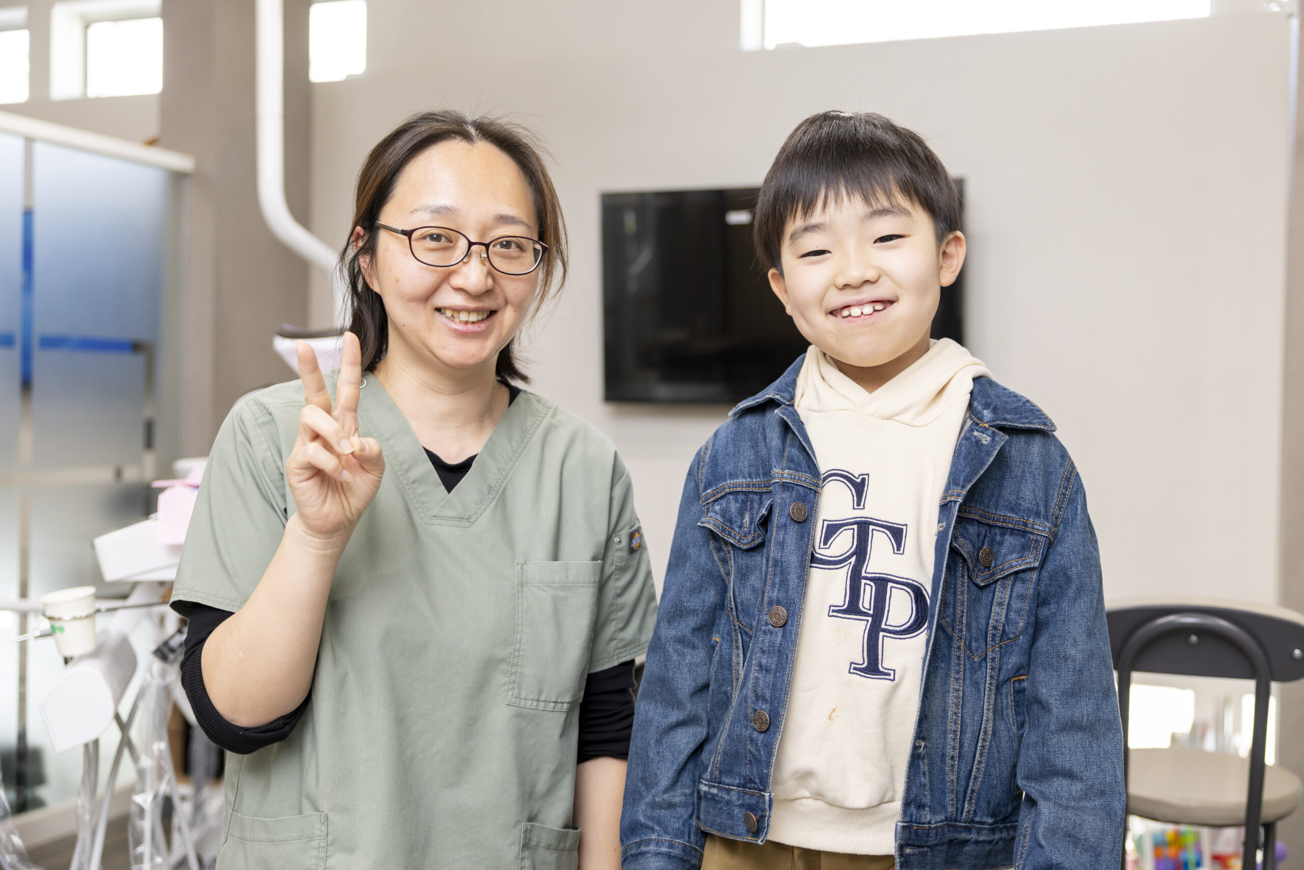 お顔全体の仕上げと経過観察
